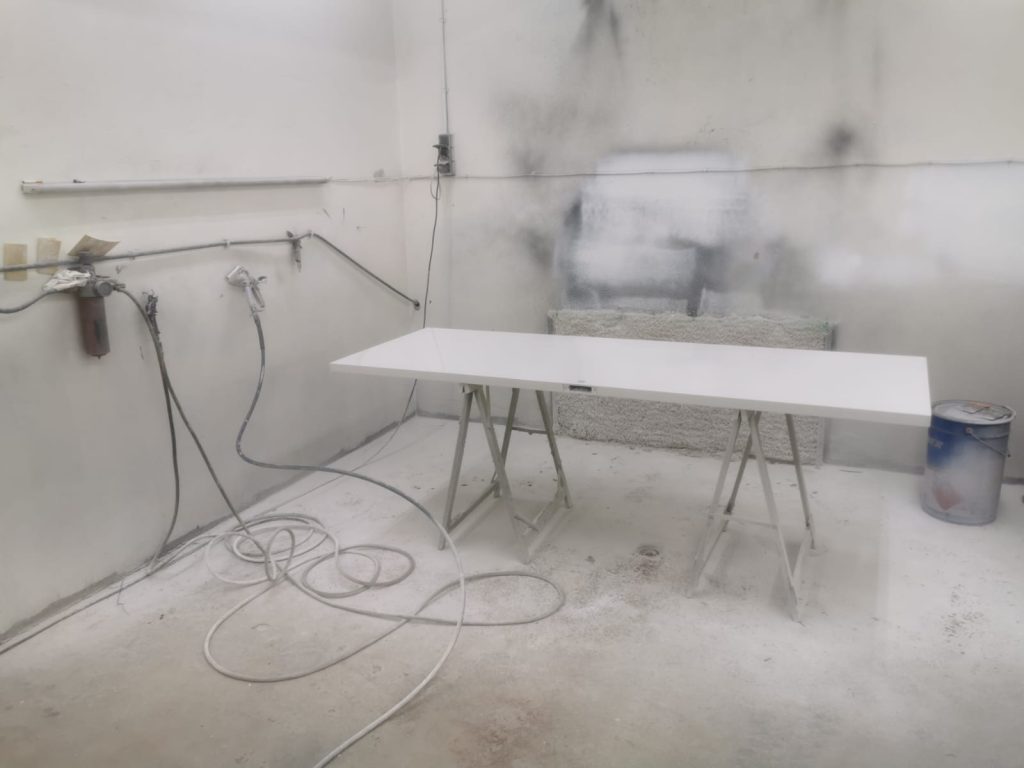 Acabats Lacats a Pistola i Texturats Girona