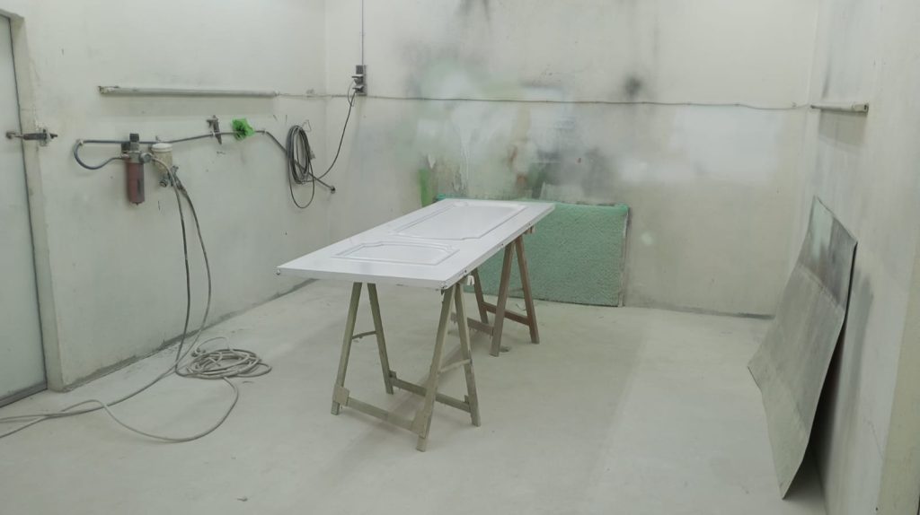 Acabats Lacats a Pistola i Texturats Girona