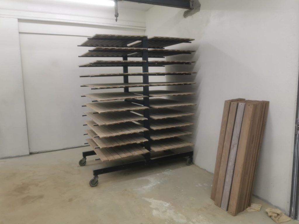 Acabats Lacats a Pistola i Texturats Girona