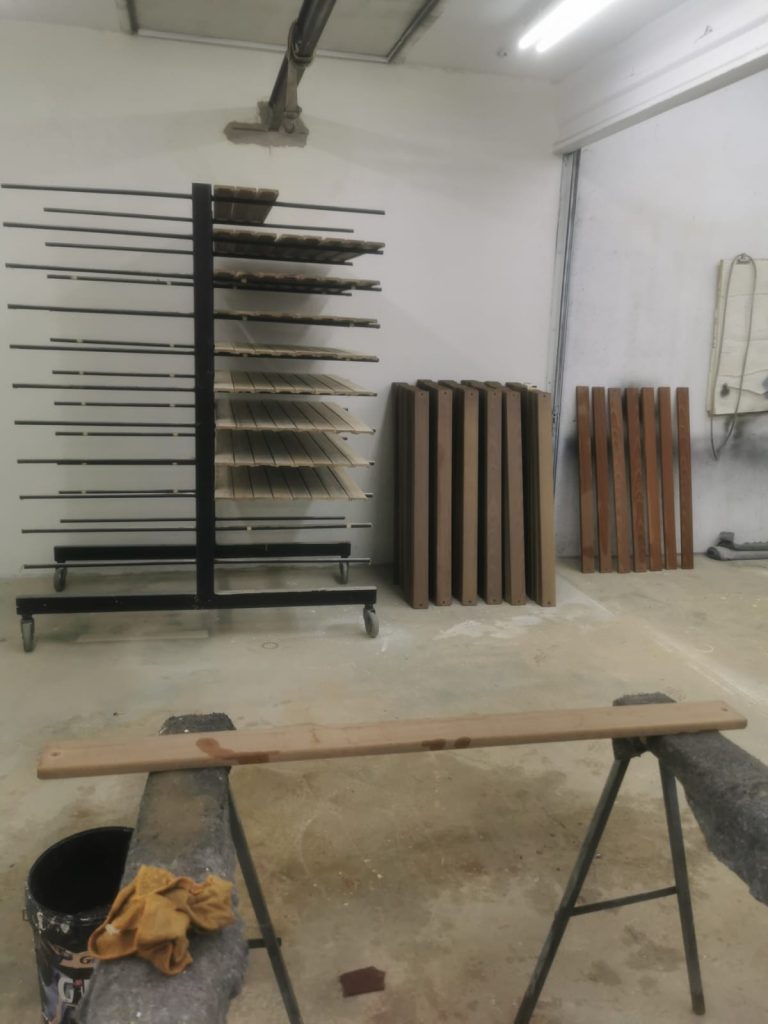 Acabats Lacats a Pistola i Texturats Girona