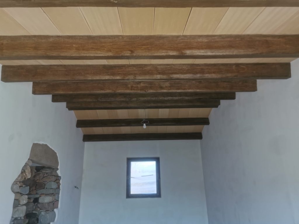 Acabats Decoratius de Fusta Girona