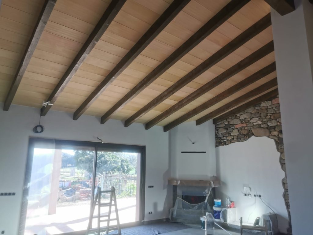 Acabats Decoratius de Fusta Girona